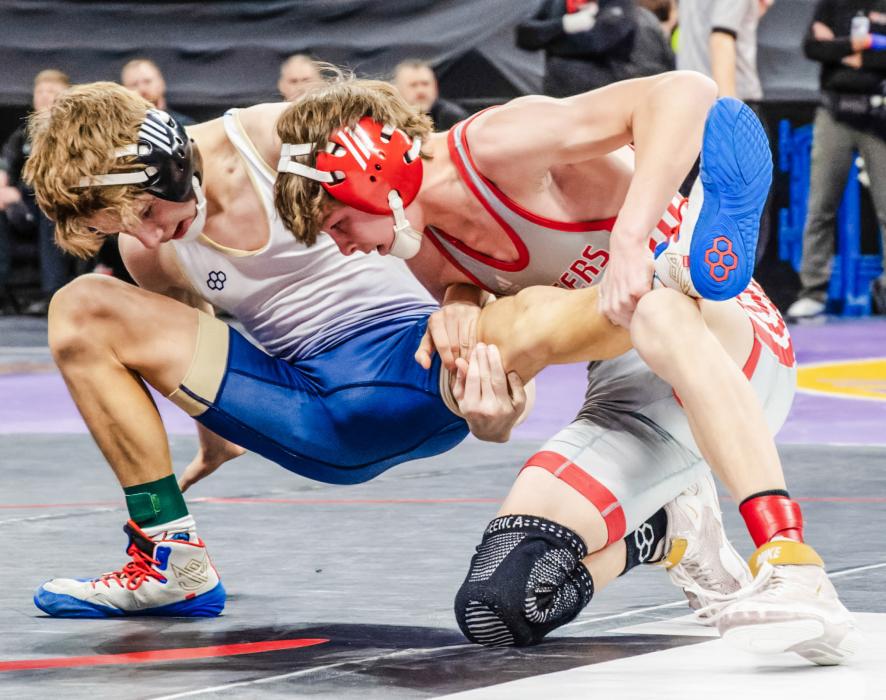 Deklin Titus, 106#, first round wrestle backs.