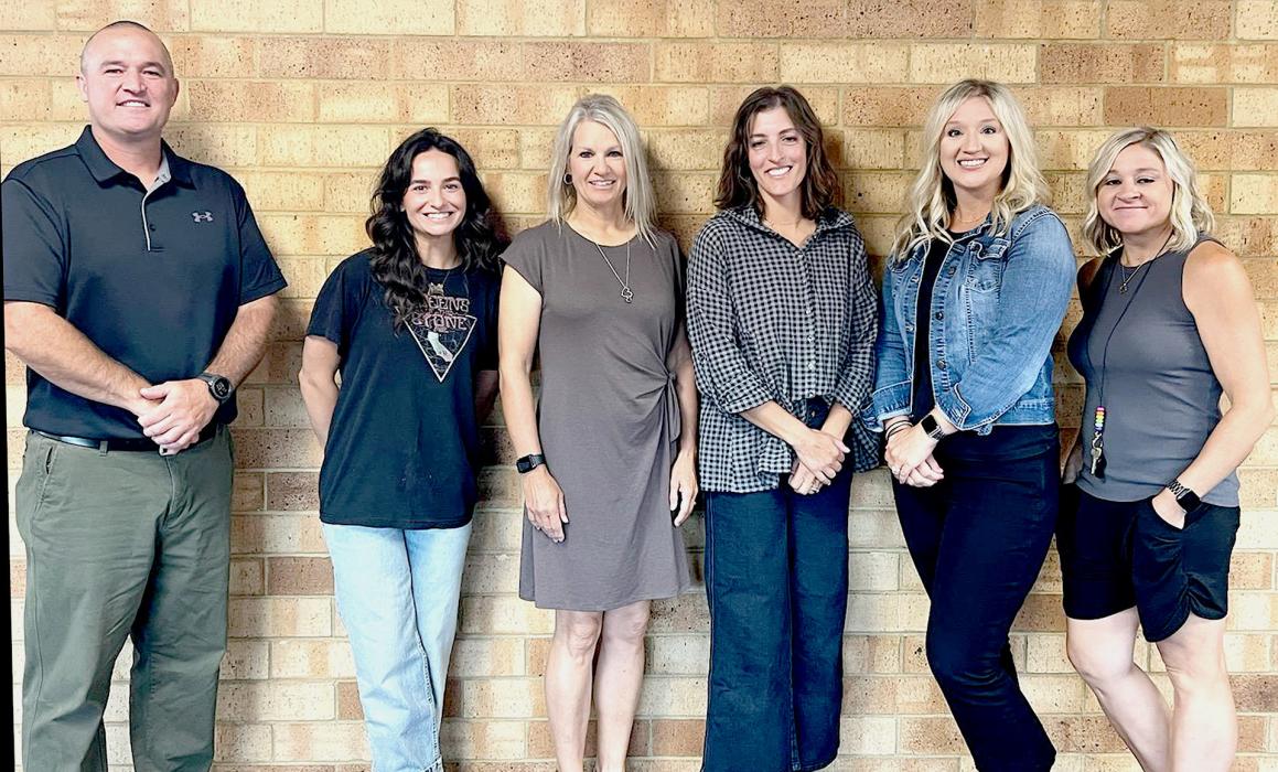 Valentine Community Schools welcomes new staff