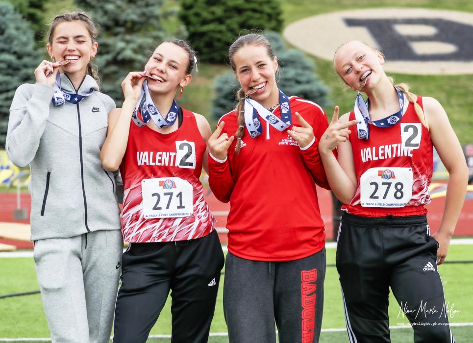 4x400 relay team of junior Maeli Patterson,and freshmen Clarrah Beebout, Annalena Nelson, Addison Stec who medaled in eighth place.