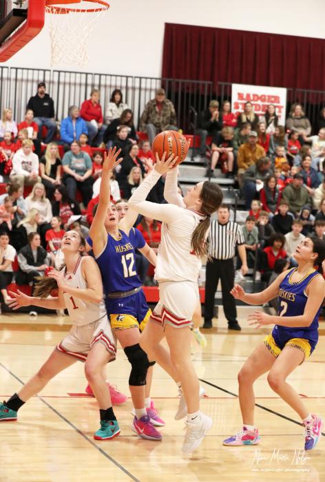 Devahney Belville lay up for 2 points.