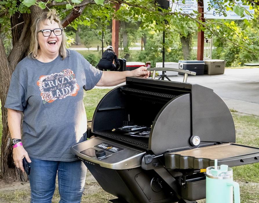 Leanne Wagner was the winner of the grill that was raffled at the Chaduza Cook-off. Photos by Laura Vroman