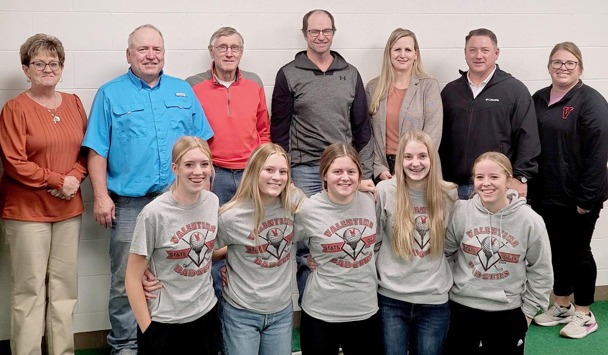 VHS Girls Golf recognized by VCS Board