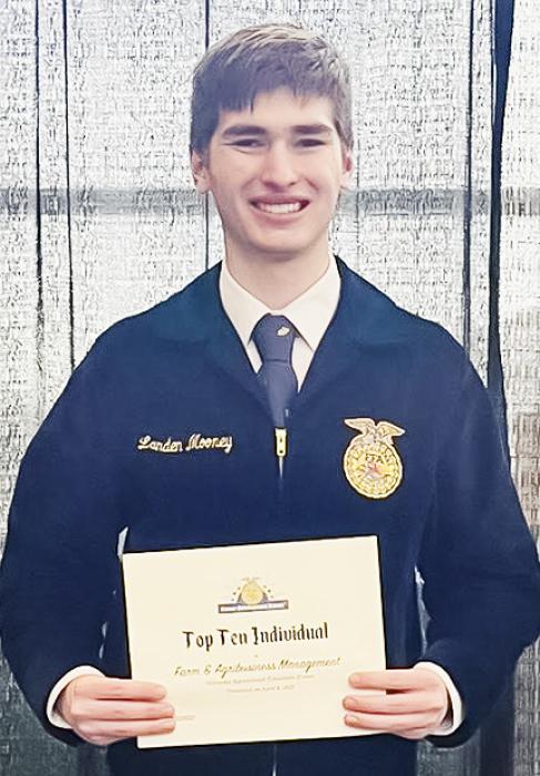 Landen Mooney earned ninth place in Farm Business Management.