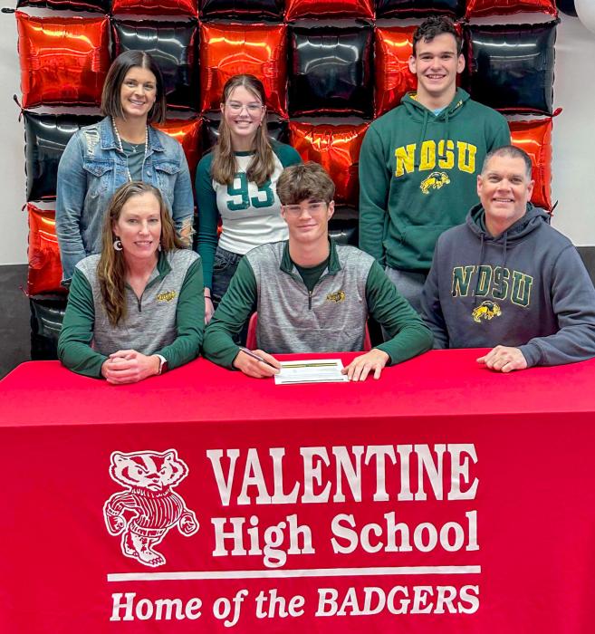 Cronin signs with NDS