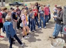 2022VMS students plant the park hillValentine