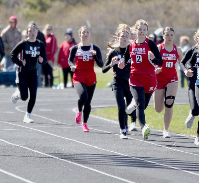 Lexi Long #3 competes at the O’Neill meet. The 4x800 Meter Relay team of Christen Larson, Lexi Long, Rylee Wackler and Samantha Sprenger placed 10th with 12:59.53.
