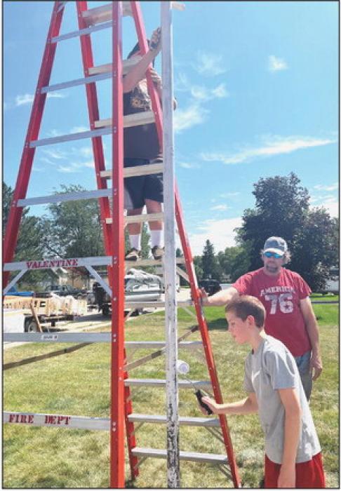 Flag pole restoration service project done with new Cub Scout charter with VFW Post 5138