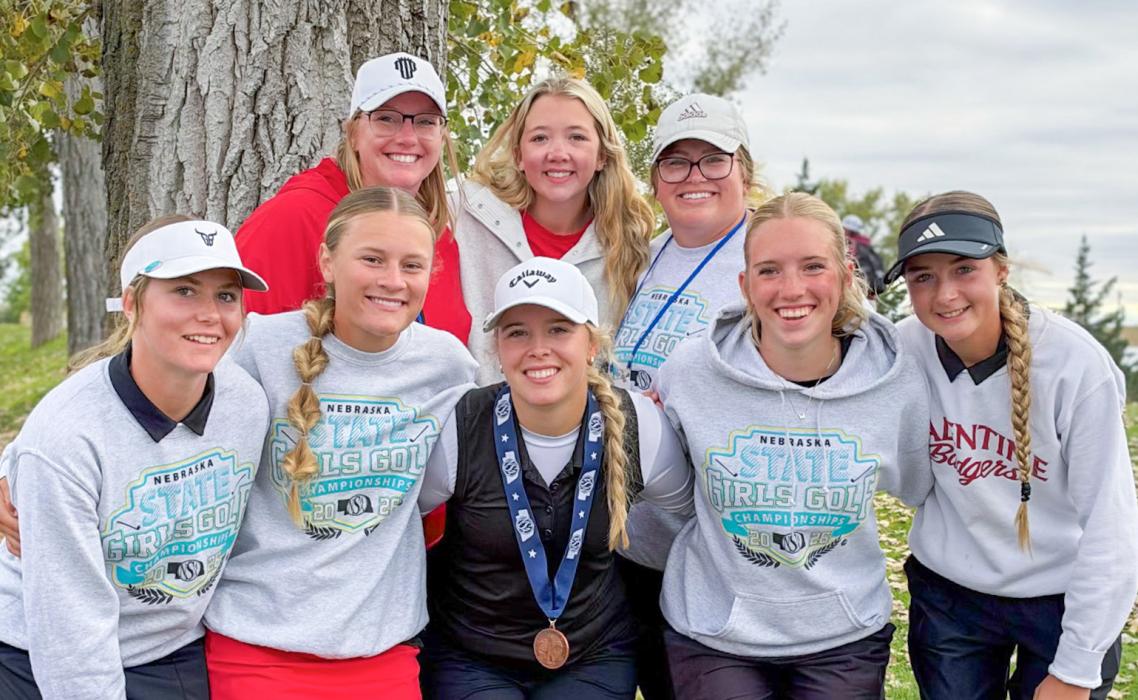 The Lady Badger Golf team is pictured, back row, L to R: Coach McSweeney, Leah Osnes, Coach Houdek. Front row, L to R: Ali Weller, Joni Cox, Tierney Miller, Rylee Wackler and Kassie Hanson.