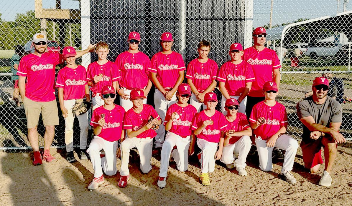 Pictured are back row, L to R: Josh Benson, Carson Walkling, Wade Daugherty, Conner Lurz, Jaeden Garwood, William Cox, Spencer Broom, Allen Daugherty. Front row, L to R: Ty Benson, Banks Beebout, Nash Hesse, Liam Tenhouse, Tilden Foster, Cruz Joseph, Blake Beebout. Photo by Blair Tenhouse