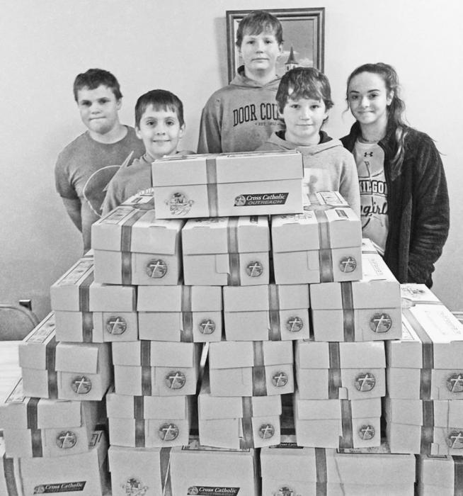 Pictured are from L to R: Wesley Willard, Isaac Pitkin, Cooper Pitkin, Ethan Pitkin, Ally Heath
