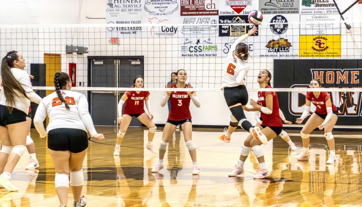 Cody-Kilgore and Valentine compete in the triangular held October 20, at Cody-Kilgore. Photos by Tina Boone