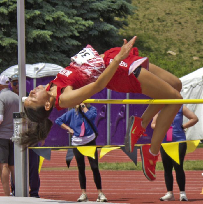 Aiden Hand High Jumps 5’1 a season best.