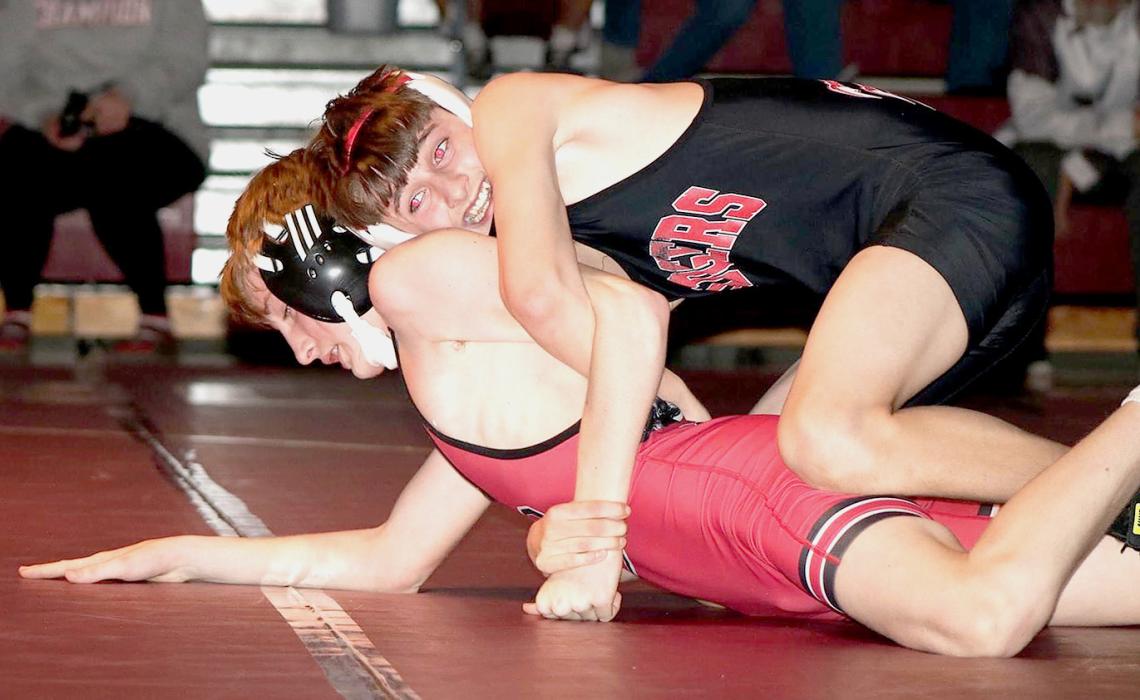Louden Grooms competed in the 106# weight class at the Gothenburg Triangular.