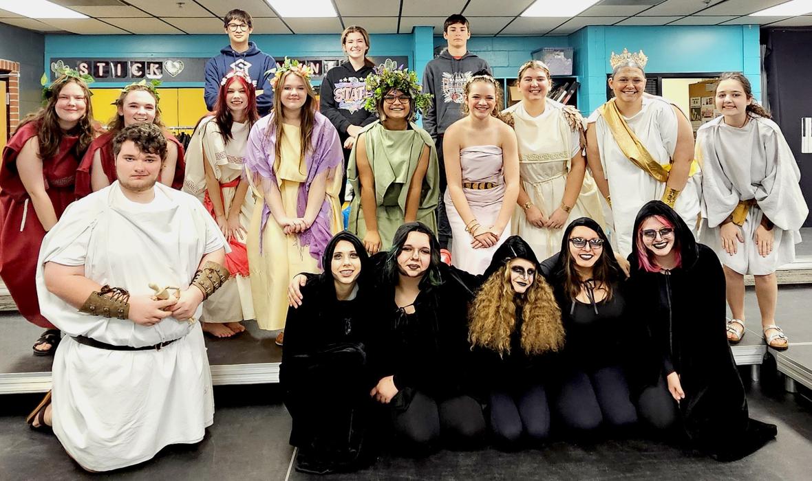 One Act earns fifth place at Districts