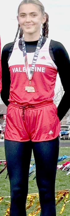 Maeli Patterson placed third in the 200 Meter Dash with 26.54 PR.