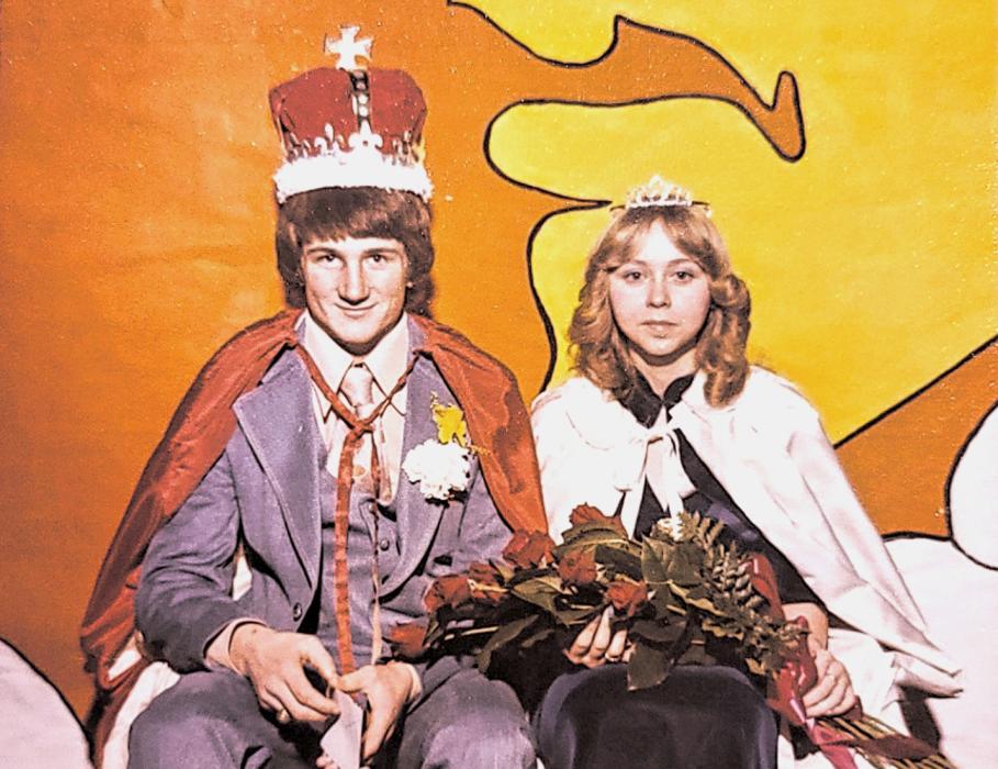 1977