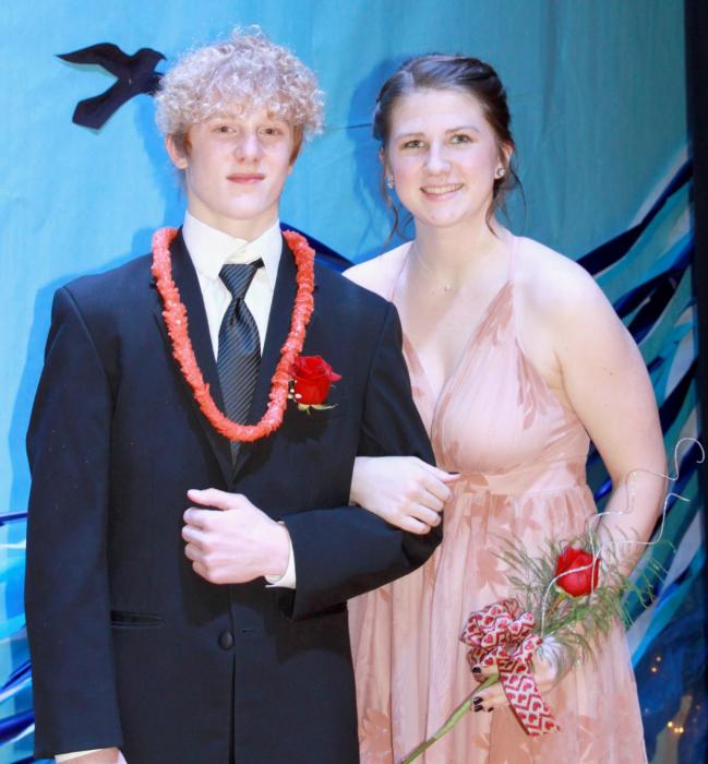 Count Will Sprenger and Countess Kinsey Buechle.