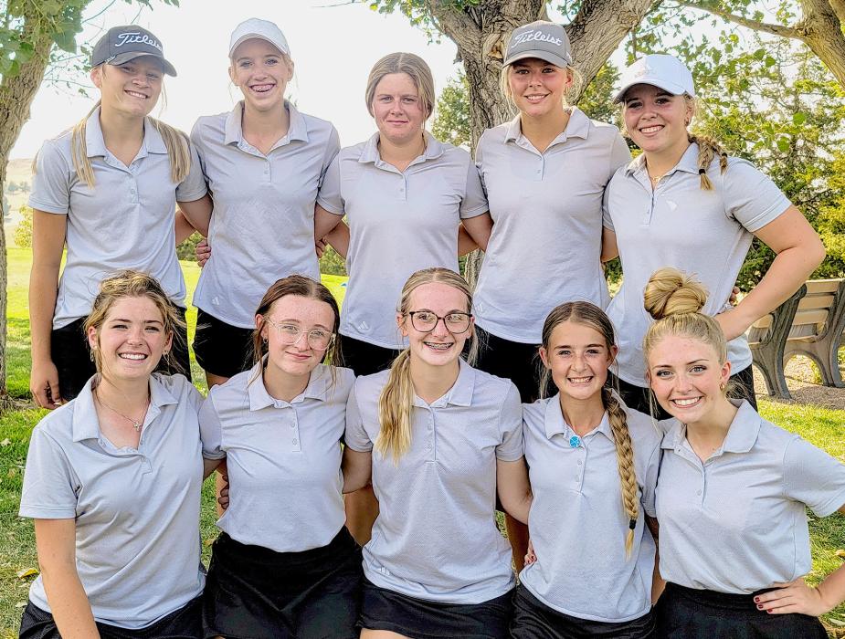 The Lady Badger golf team is pictured back row, varsity, L to R : Joni Cox, Rylee Wackler, Jojo Jordan, Grace Murphy, Tierney Miller. Front row, L to R, JV team: Marybelle Ward, Mady Bopp, Samantha Sprenger, Kassie Hanson, Rylee Ward.