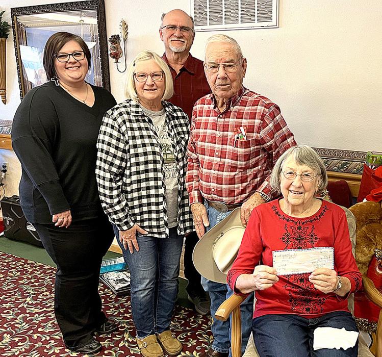 Cherry Hills Estates hosts divinity contest
