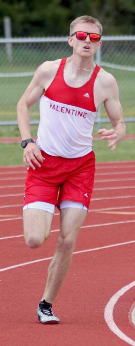 Valentine qualifies eight athletes for 2024 NSAA State Track