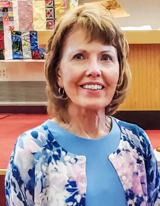 Hollie D. Holscher Hanna, 74
