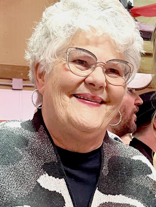 Rhonda Cherry received the Outstanding Adult Volunteer Award.