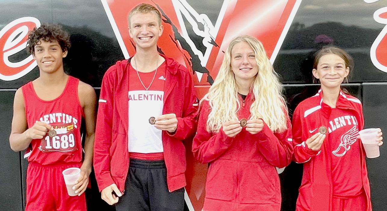 Earning medals at Southwest Conference are from L to R: Dontae Davis, Grant Springer, Christen Larson, and Kealy Titus.
