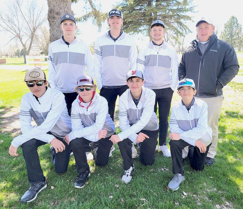 The Badgers competed at the Ainsworth Invite and placed fourth. Pictured are back row, L to R: Cooper Jordan, Jackson Ravenscroft, Logan Muirhead, and Coach Muirhead. Front row, L to R: Reeves Witte, Garrett Cumbow, Caden Stankoski, and Kanzas Kellum.