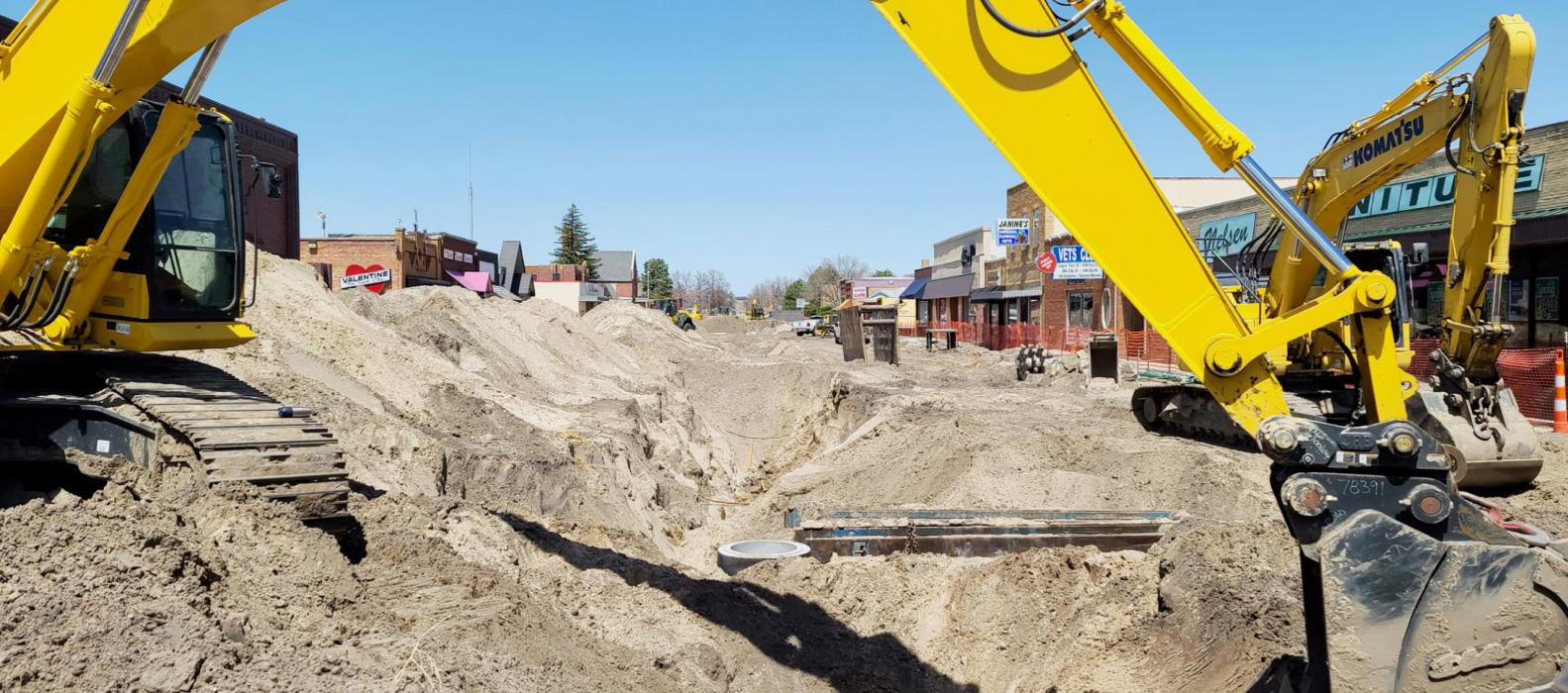 Looking north, Valentine’s Main Street is getting new sewer boxes in the middle of the block between Second and Third Streets. Photos by Laura Vroman