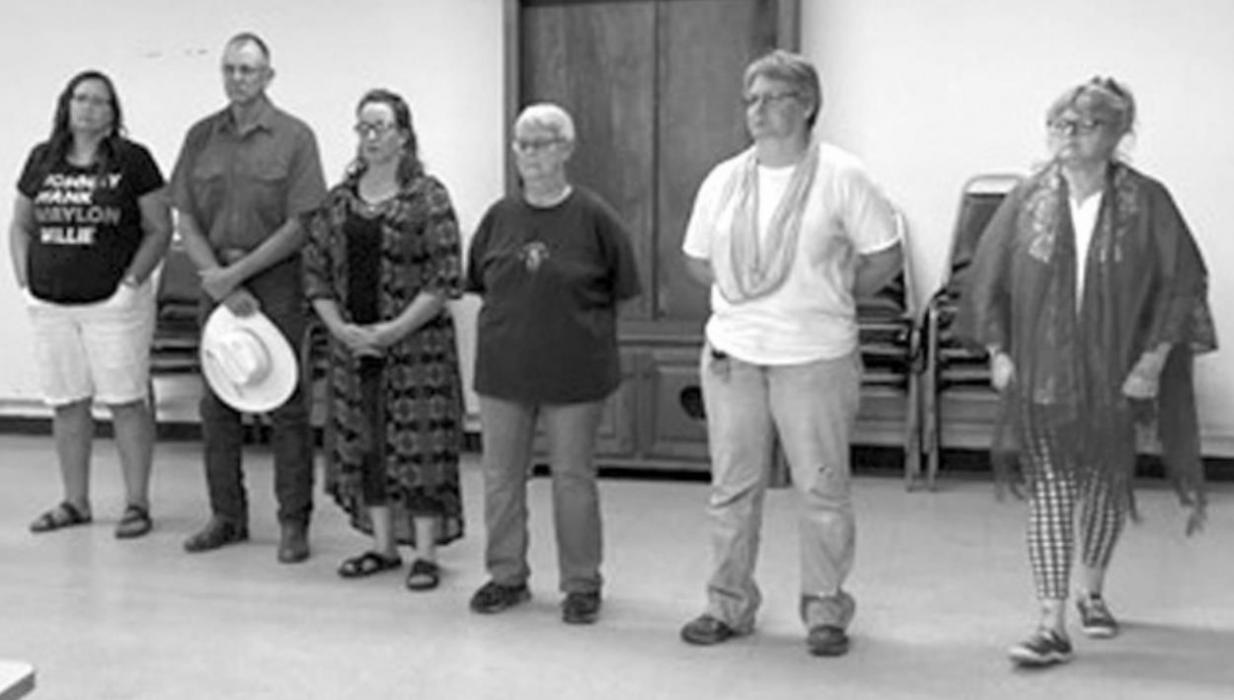 Left to right: Shawna Fullerton, Treasurer; Rick Vander Wey, Trustee; Kitty Vander Wey, Chaplain and Secretary; Karen Potter, Conductress; Joanie Osborne, Senior Vice President; Rhonda Smallwood, President.