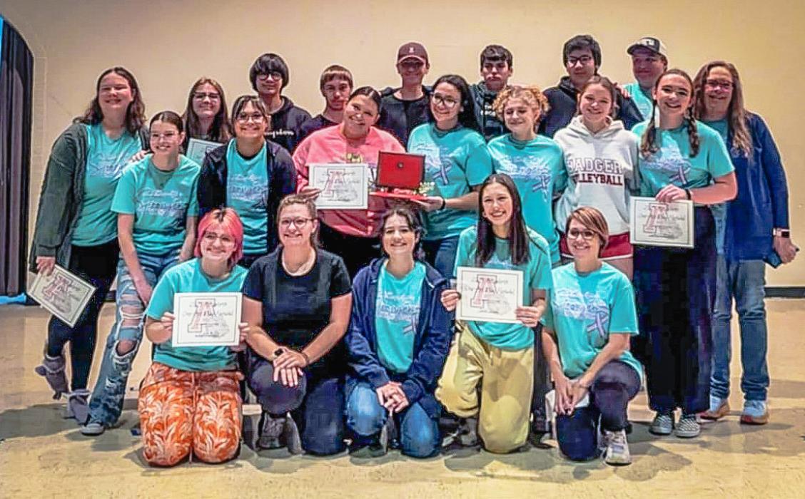Back row L to R: Hope Woodraska, Praise Maunu, Roman Dillon, Kasey Wietzke, Owen Moosman, Allen Ward, Todd Dillon, Blake Boone, Coach Bev Brown. Middle row, L to R: Maren Cronin, Leticia Alvarez, Sari Ladeaux, Zoey Dorian, Reegan Eggert, River Doyle, Camilla Brown. Front row, L to R: Lilybet Rolfe, Shyanne Dawson, Evelyn Rolfe, Josie Shaul, Coach Shelly Parks. Not pictured: RJ Dean, Landen Mooney, Isabella Johnson, Ara’Vani Johnson, and Suryia Huff.