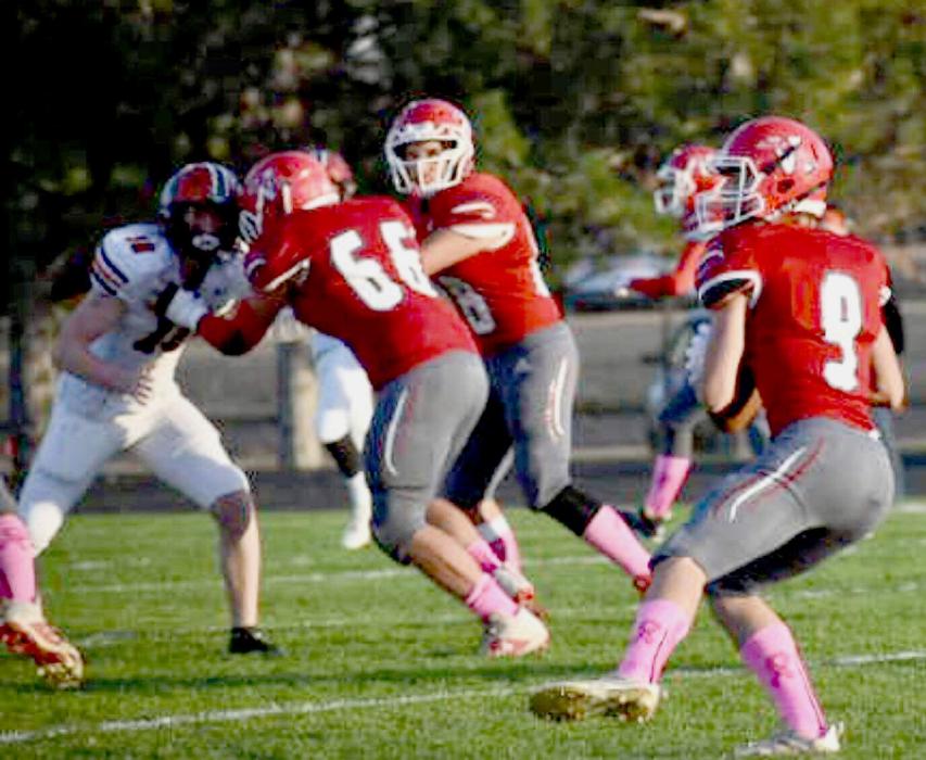 Gavin Sandoz #9 for the pass to score a TD!