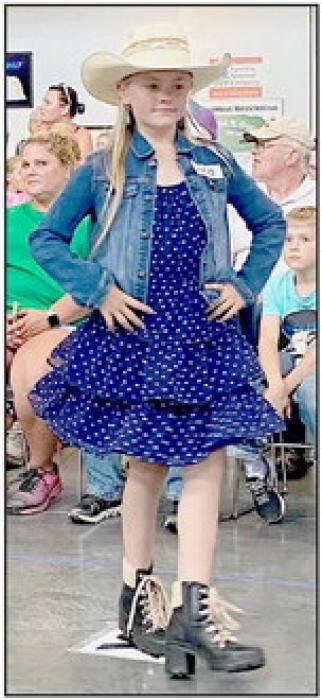 State Fair Fashion Show Shopping in Style Kayleigh Harms.